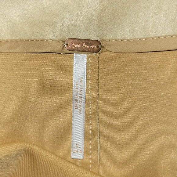 ✌🏼Free People NWT✌🏼 Avas High Rise Cinched Slit Mini Skirt Sizes 0, 6, and 8 - Picture 6 of 11